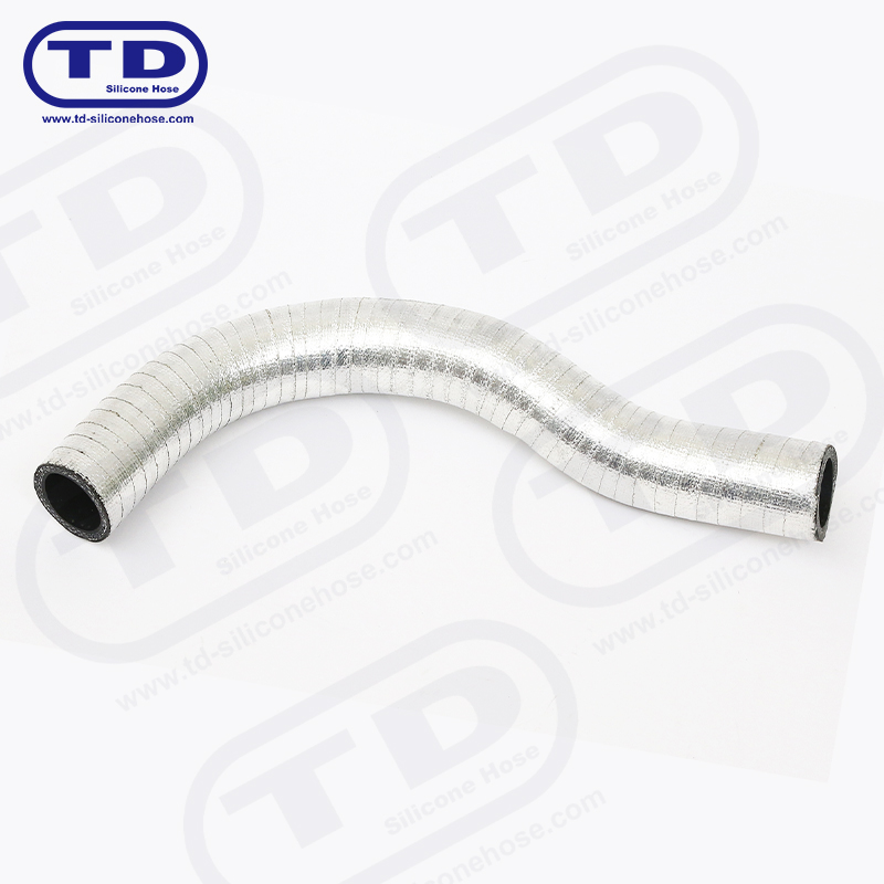 Hos silikon yang dibungkus aluminium